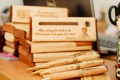 Bút gỗ cao cấp, món quà nhỏ ý nghĩa lớn.