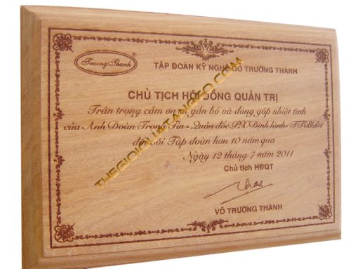 Bảng Vinh Danh Bằng Gỗ Khắc Laser