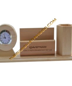 Đồng hồ gỗ để bàn văn phòng