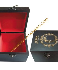 Hộp Gỗ Vuông Phun Nhung