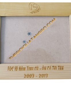 Khung Hình Gỗ Thông