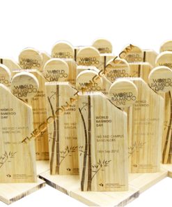 Kỷ Niệm Chương Gỗ Khắc Laser Quà Tặng