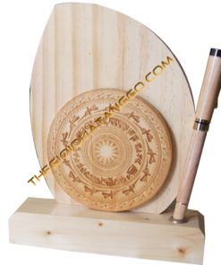 Kỷ Niệm Chương Khắc Laser